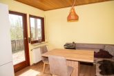 Gemütliches Haus, Garten, Garage, ruhige ländliche Lage, Einkauf innerhalb 1 km - EG - Küche  Essbereich  Blick zum großen  Balkon