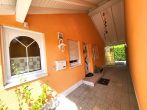 Top Bungalow in sehr guter Lage, beheizter Wintergarten, Garten, Garage - 2- Hauseingang-jpg