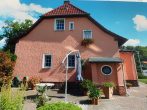 Süßes romantisches Häuschen - Siedlungslage, S-Bahnanschluss vor Ort - JETZT pers. Termin anfragen! - FOTO ALT Westseite (damals noch mit Terrasse)
