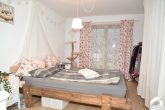3 Fam.haus, renoviert, ruhig, Waldrand, Heizung 2018, PV + Speicher, Garagen, ohne Mieter LESEN - EG   DSC_4792