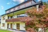 Schwarzwald-Idylle! Mehrgenerationenhaus, Ferienwohnungen, ruhige Lage, sehr guter Zustand, neue Heizung, PV, Garagen - Aussenansicht