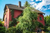 Junges Haus mit viel Platz in ruhiger Lage mit schönem Garten zum Wohlfühlen - Ansicht von Richtung Osten